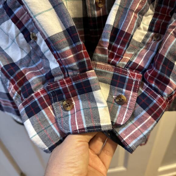 Red/ White/ Blue Plaid Long Sleeve Izod Shirt Size Large - Picture 3 of 7